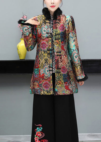 Beautifully Finished Coat in a Timeless Design