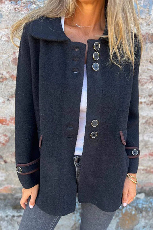 Well Tailored Coat with a Graceful Silhouette