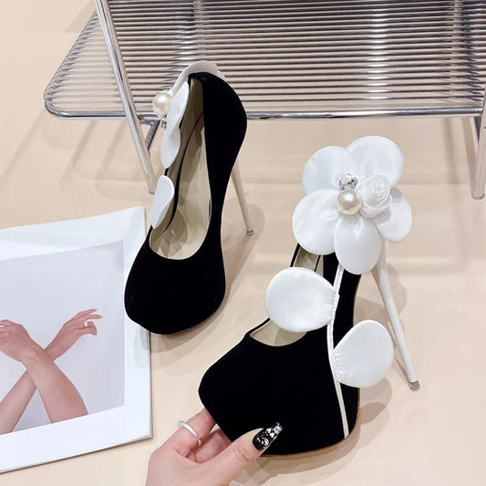 Elegantly Styled Heels for Everyday Wear