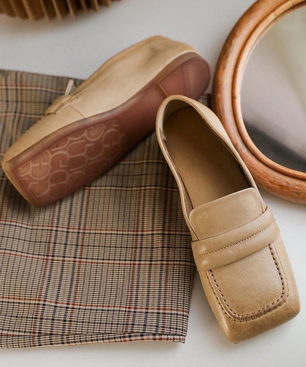 Classic Vintage Shoes with a Flattering Fit