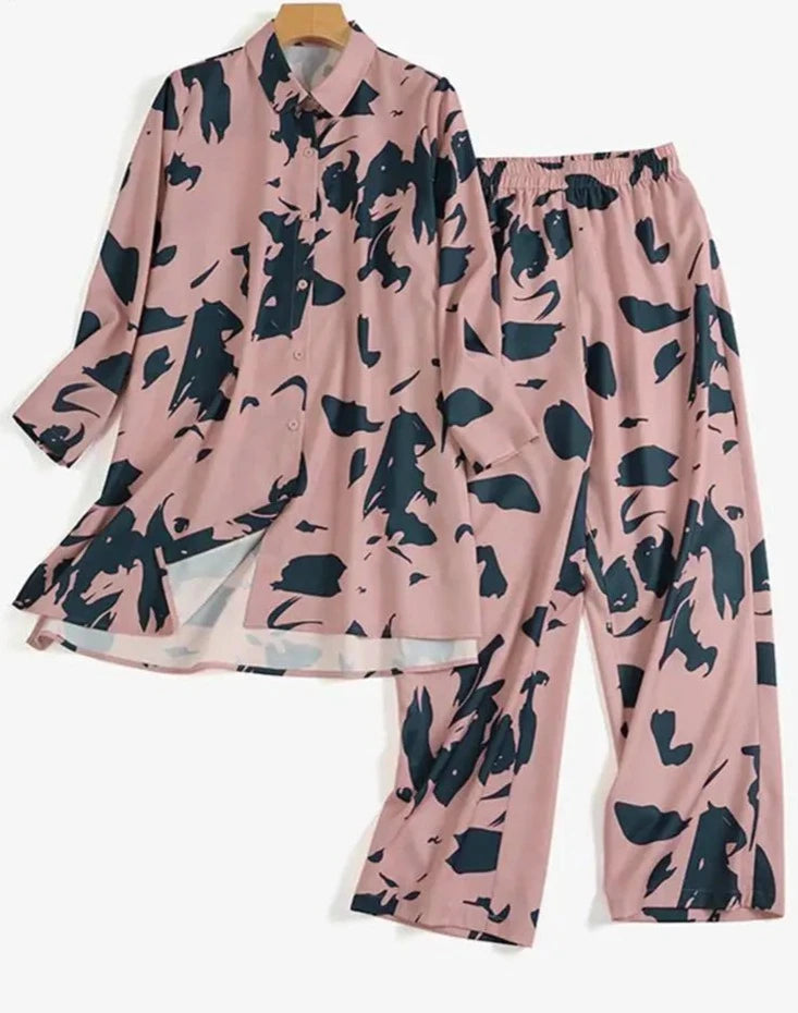 Classic Vintage Garment with a Flattering Fit