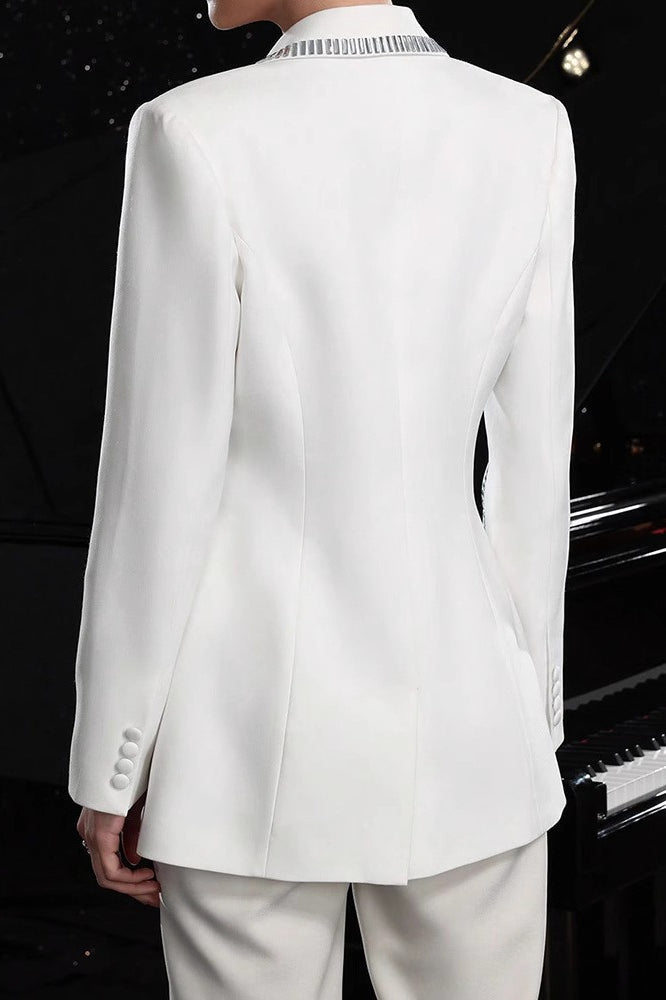 Polished Garment with an Effortless Classic Look