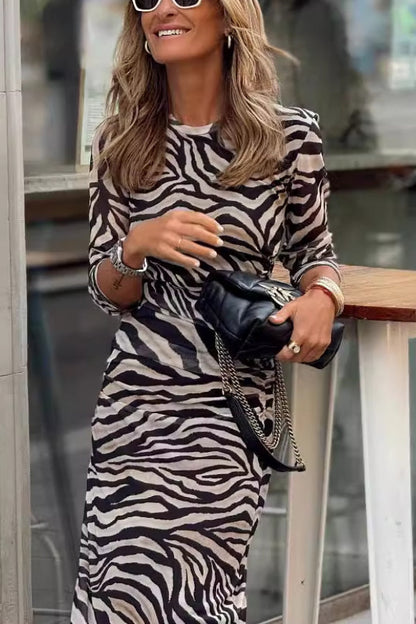 Classic Vintage & Enduringly Stylish Dress
