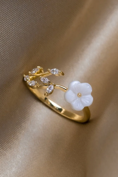 Beautifully Finished Garment in a Timeless Design