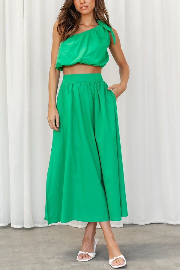 Well Tailored Garment with a Graceful Silhouette