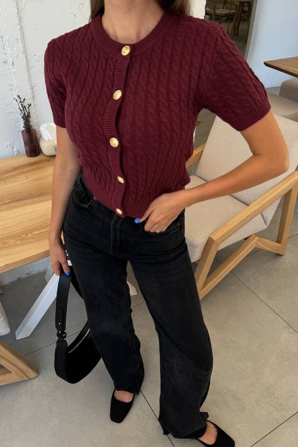 Classic Vintage & Enduringly Stylish Sweater