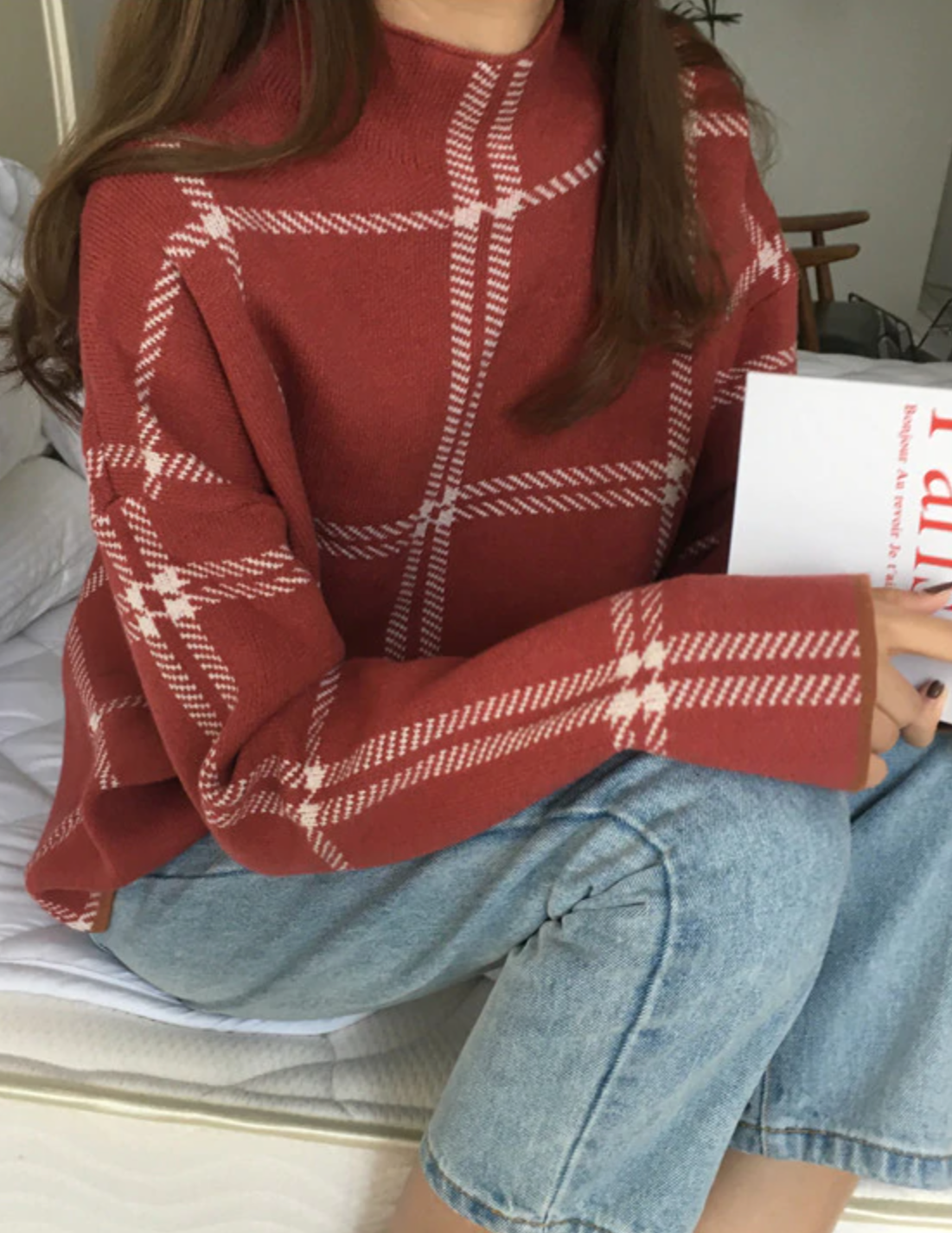 Beautifully Finished Sweater in a Timeless Design
