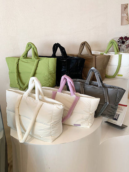 Well Tailored Bag with a Graceful Silhouette