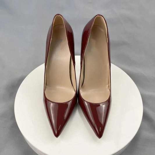 Well Tailored Heels with a Graceful Silhouette