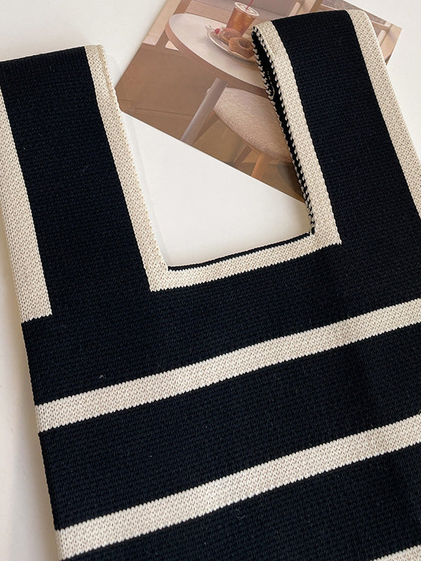 Sophisticated Bag with a Clean Classic Look