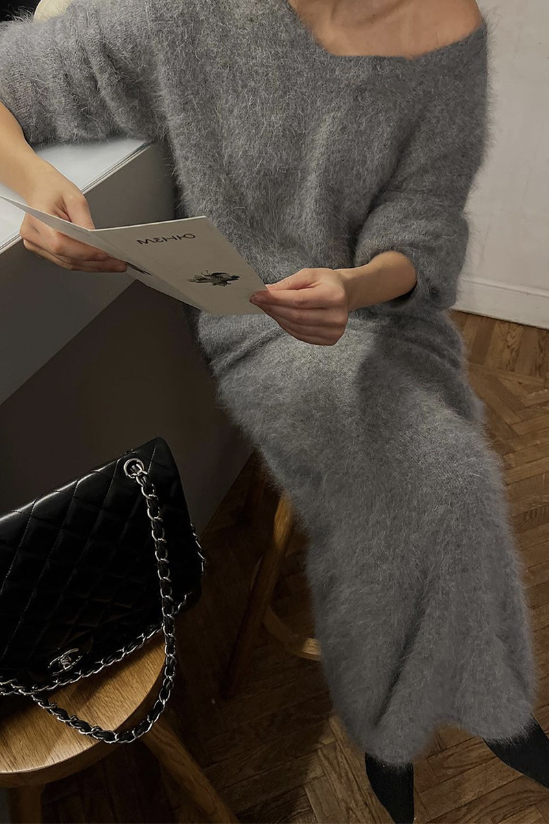 Well Tailored Garment with a Graceful Silhouette