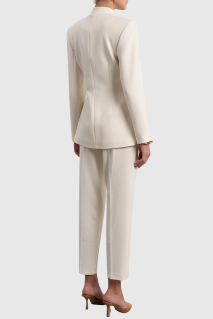 Sophisticated Pants with a Clean Classic Look
