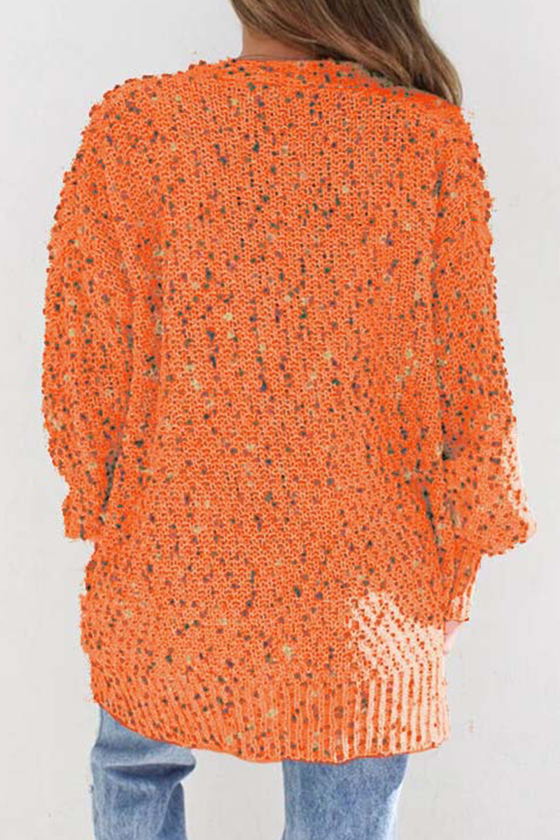 Effortlessly Elegant Sweater with a Timeless Design