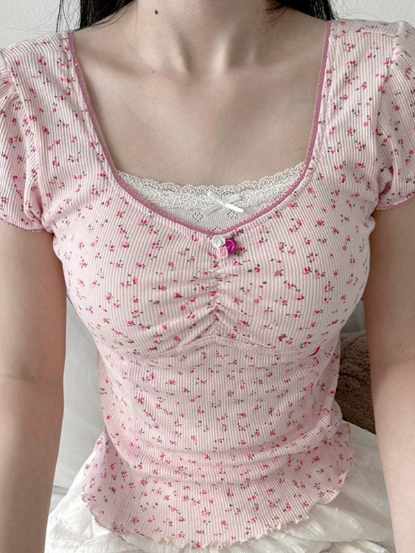 Effortlessly Elegant Top with a Timeless Design