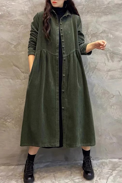 Effortlessly Elegant Garment with a Timeless Design