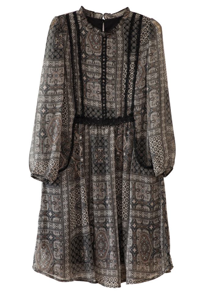 Sophisticated Dress with a Clean Classic Look