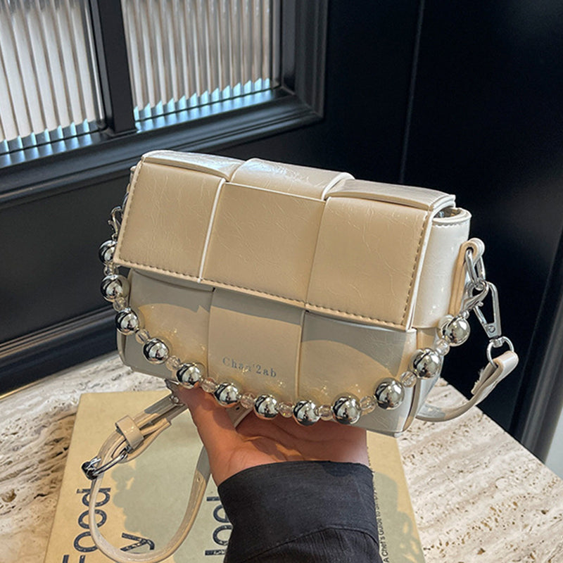 Classic Vintage Bag with a Flattering Fit