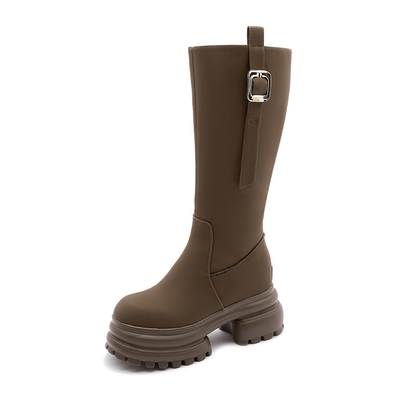 Polished Boots with an Effortless Classic Look