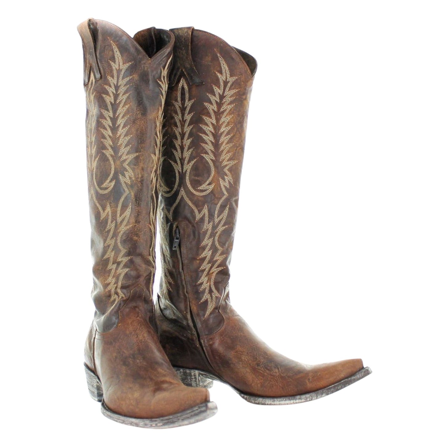 Beautifully Finished Boots in a Timeless Design