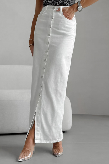 Gracefully Styled Garment for Any Occasion