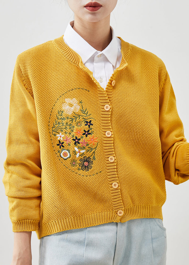 Elegantly Styled Cardigan for Everyday Wear