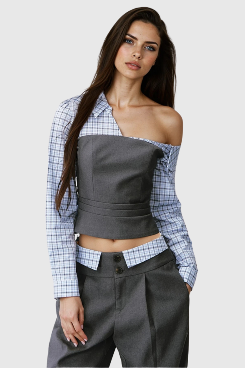 Polished Top with an Effortless Classic Look