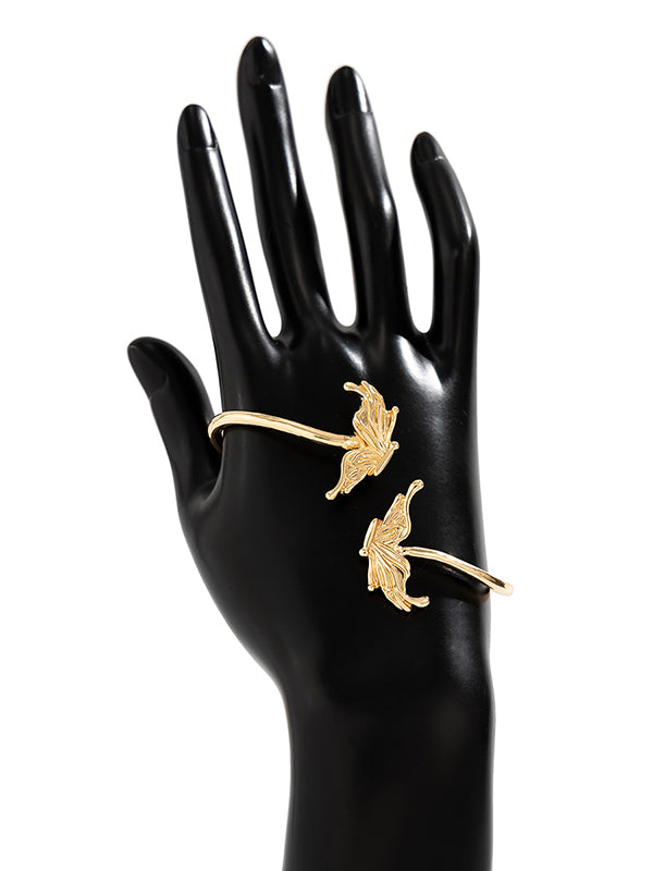 Beautifully Crafted Garment in a Classic Style