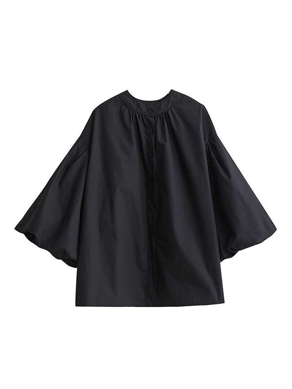 Sophisticated Blouse with a Clean Classic Look