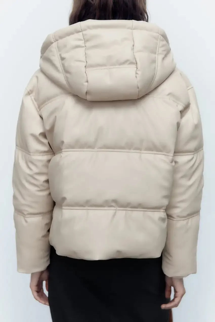 Elegantly Styled Jacket for Everyday Wear
