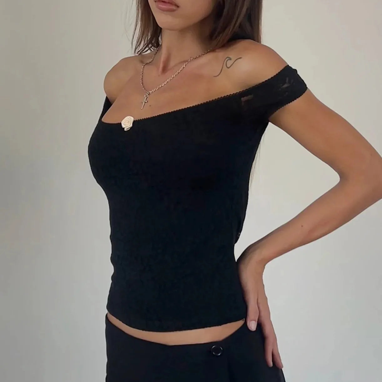Polished Top with an Effortless Classic Look