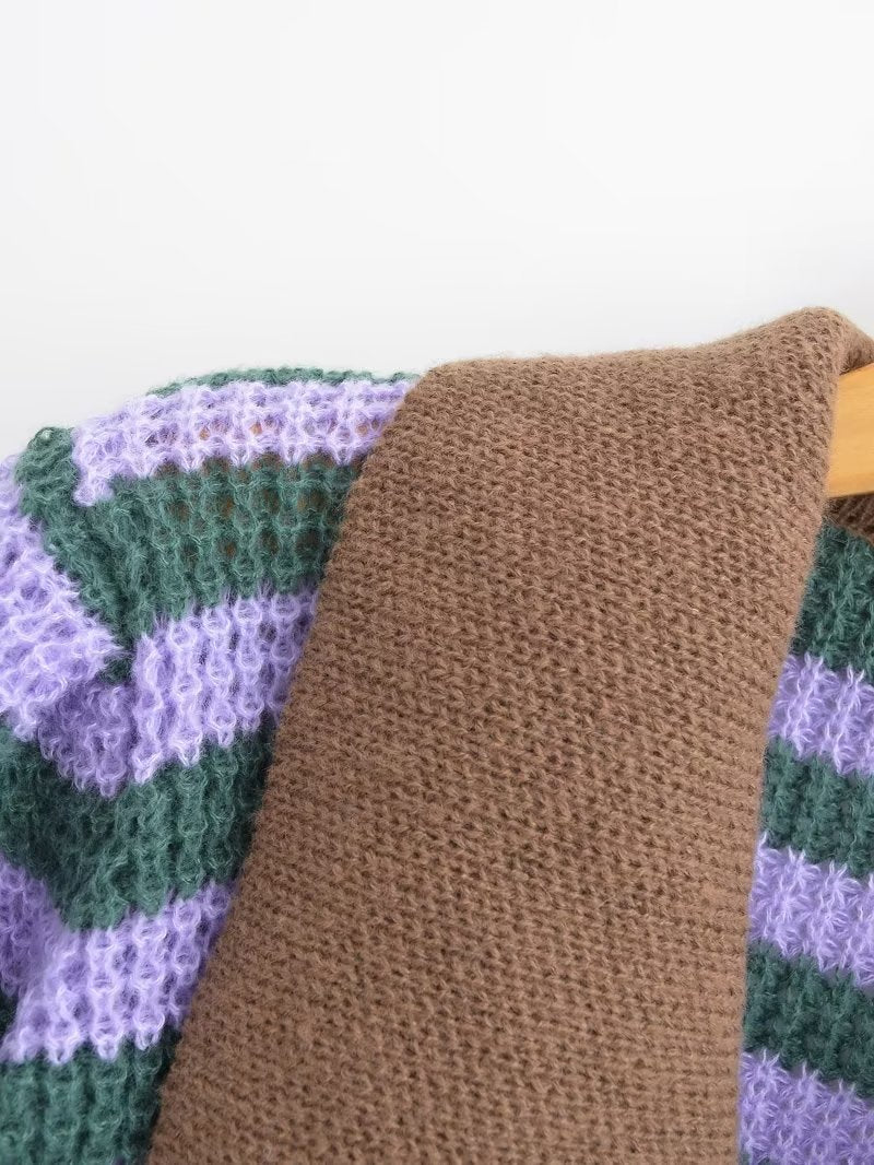 Elegantly Styled Cardigan for Everyday Wear