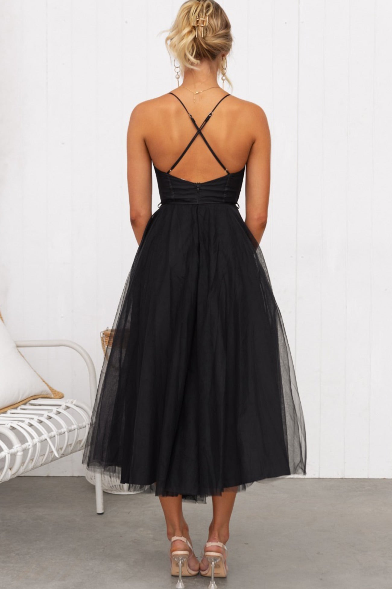 Classic Vintage Dress with a Flattering Fit