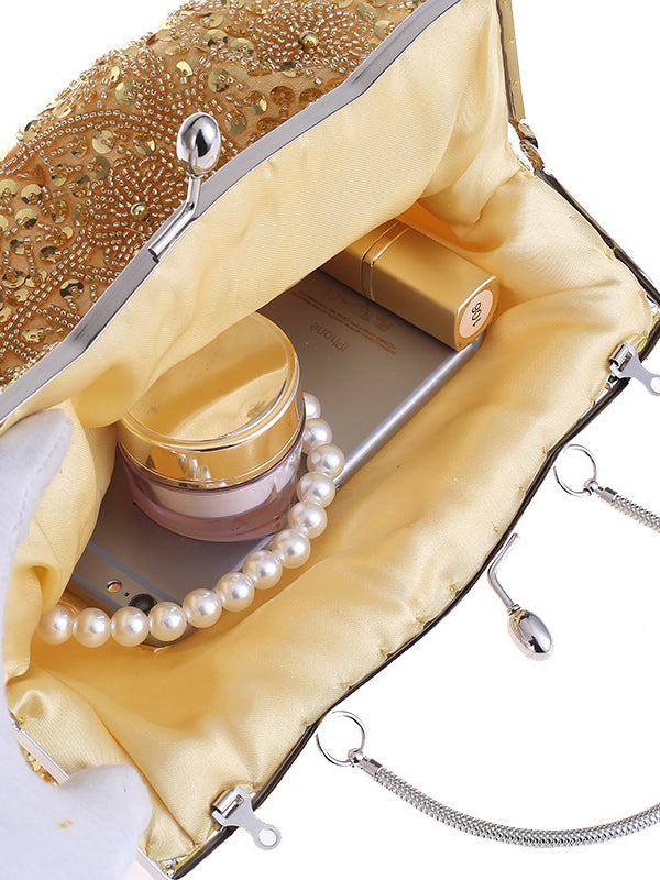 Sophisticated Bag with a Clean Classic Look