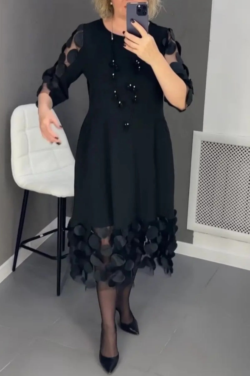 Classic Vintage Dress with a Flattering Fit