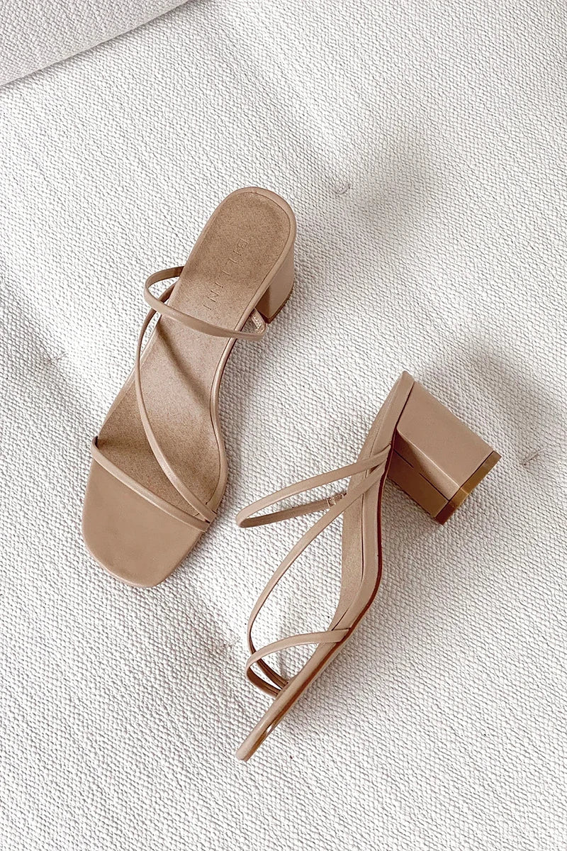 Sophisticated Garment with a Clean Classic Look