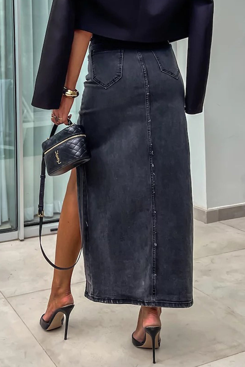 Beautifully Crafted Garment in a Classic Style