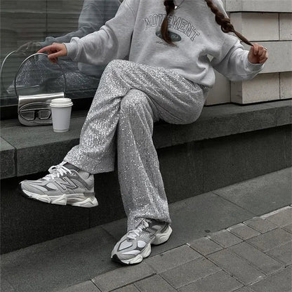 Classic Vintage Pants with a Flattering Fit
