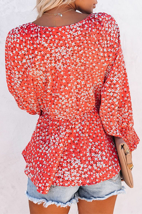 Classic Vintage & Enduringly Stylish Top