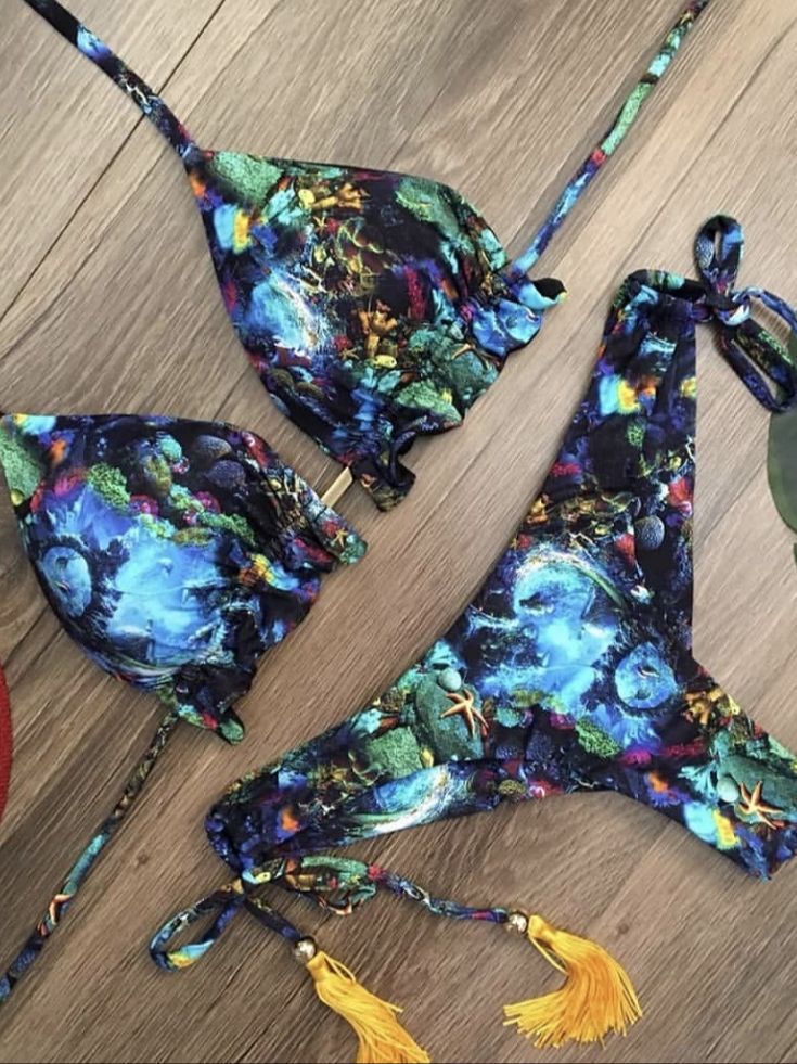 Classic Vintage Bikini with a Flattering Fit