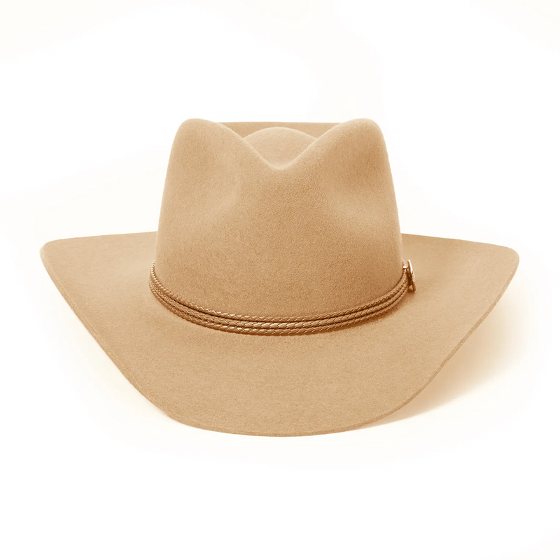 Effortlessly Elegant Garment with a Timeless Design
