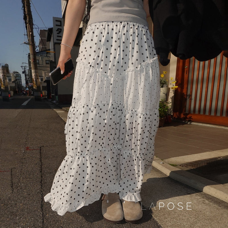 Sophisticated Garment with a Clean Classic Look