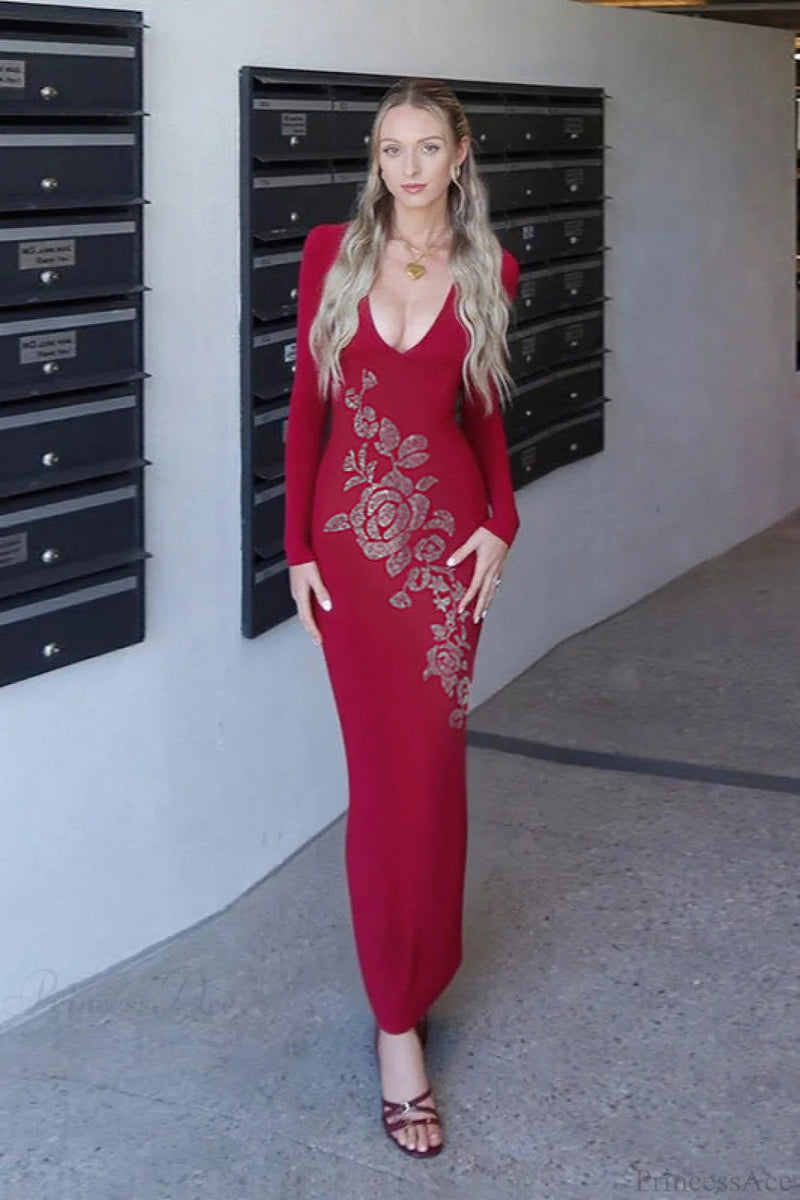Beautifully Crafted Dress in a Classic Style