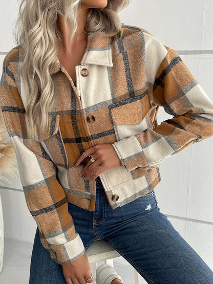 Gracefully Styled Jacket for Any Occasion