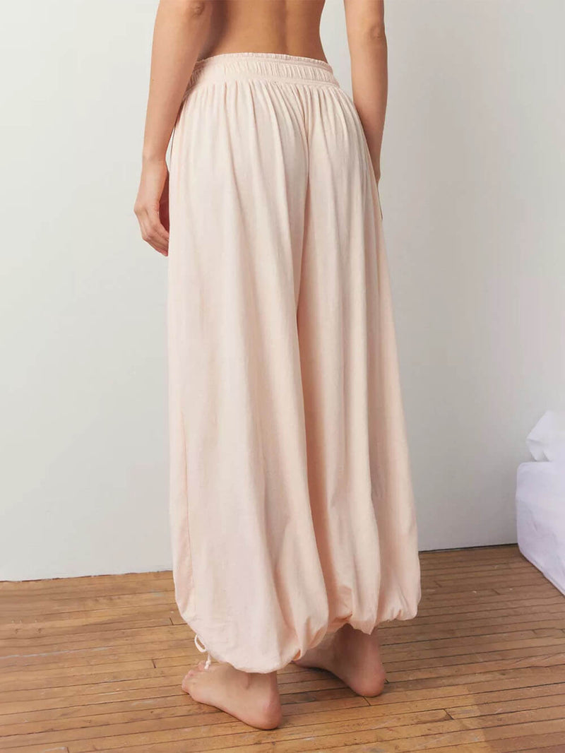 Sophisticated Pants with a Clean Classic Look