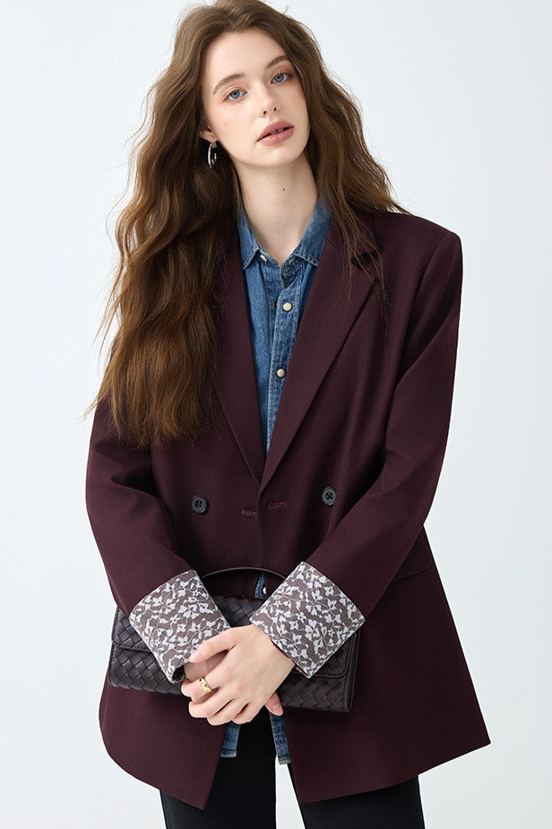 Sophisticated Garment with a Clean Classic Look