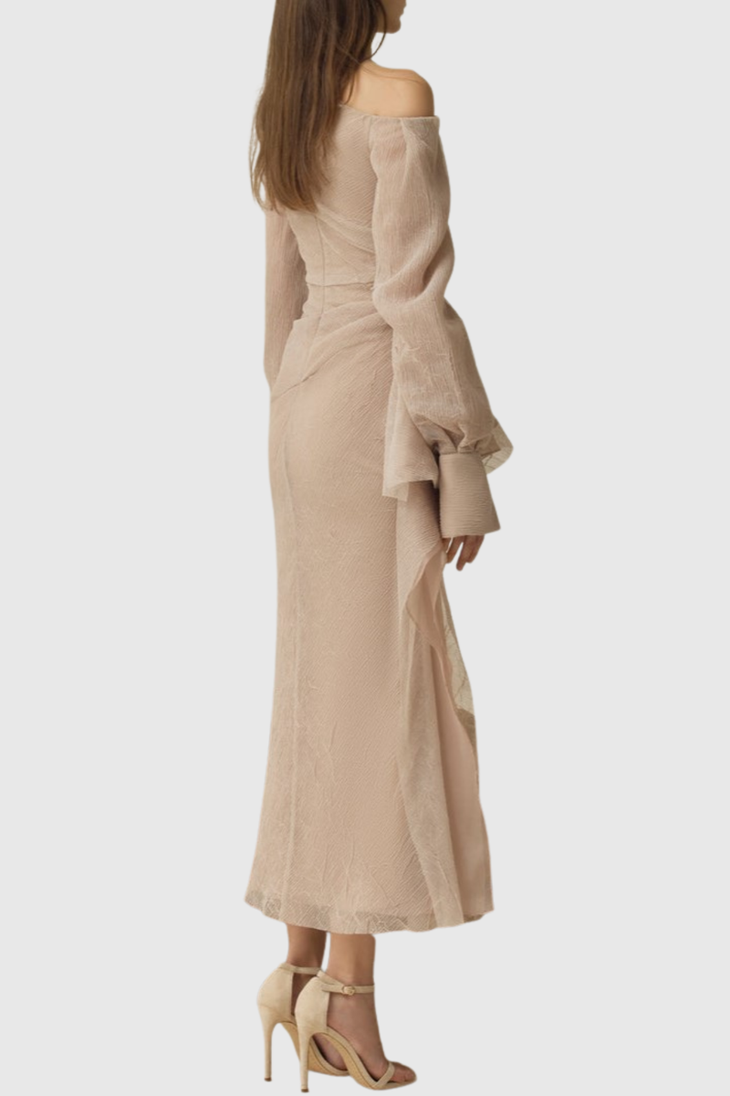 Elegantly Styled Dress for Everyday Wear
