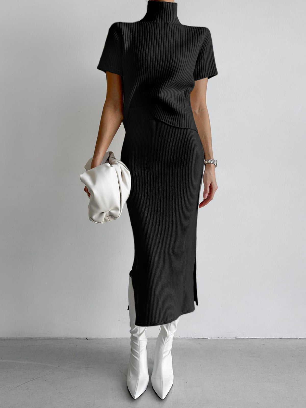 Effortlessly Elegant Top with a Timeless Design