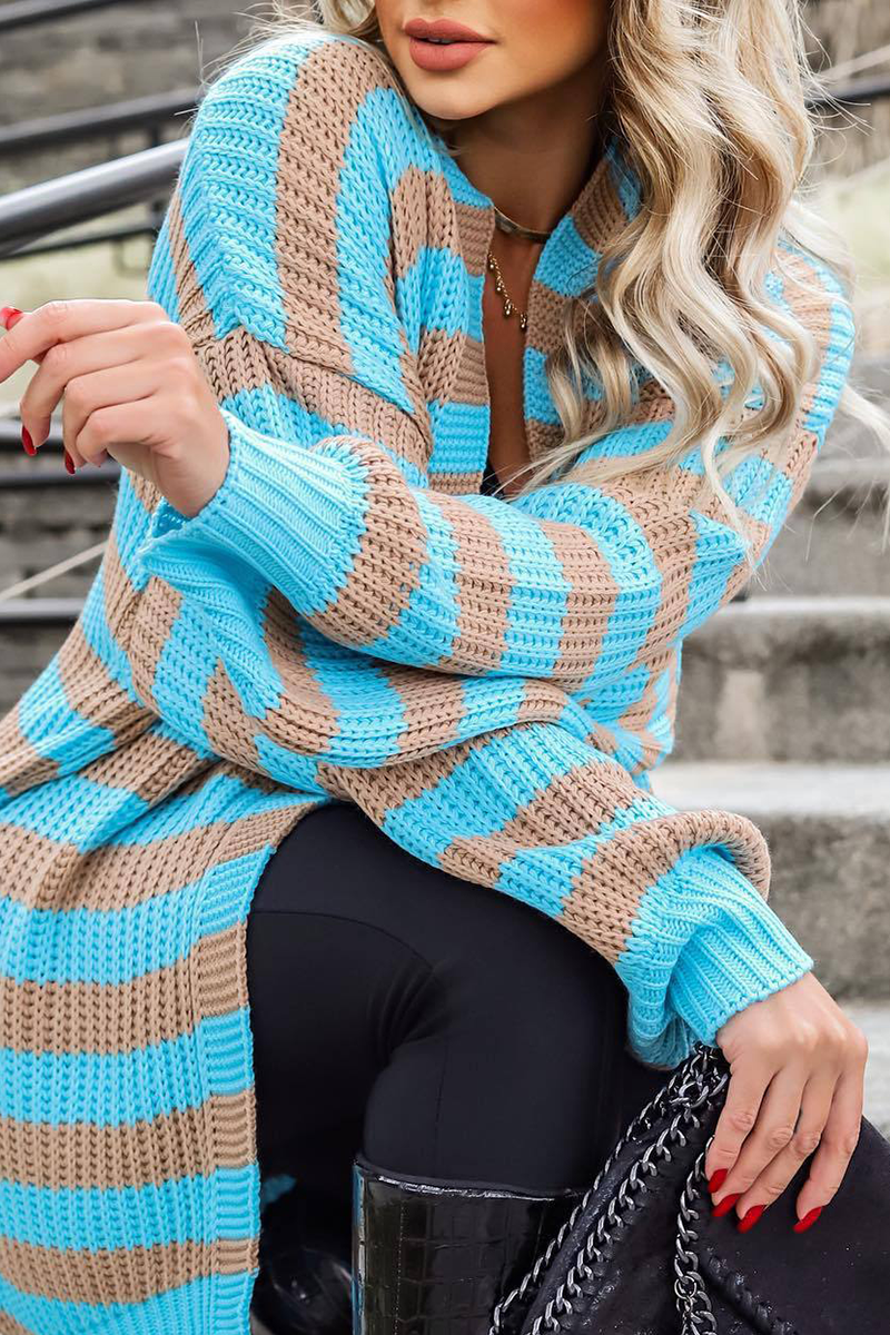 Beautifully Finished Cardigan in a Timeless Design