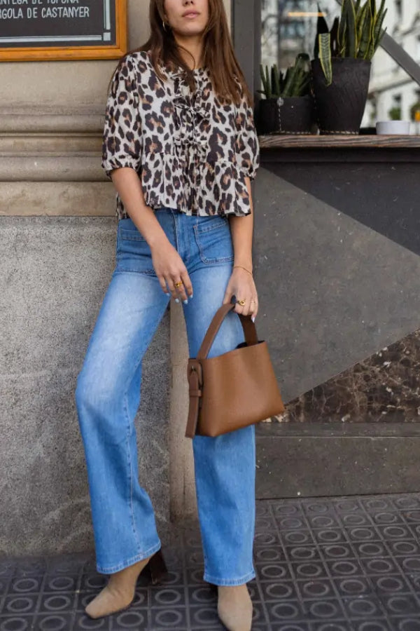 Beautifully Finished Blouse in a Timeless Design