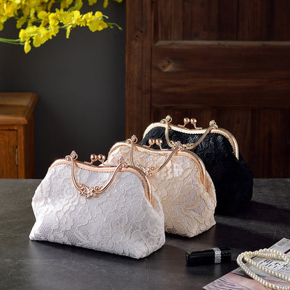 Well Tailored Bag with a Graceful Silhouette